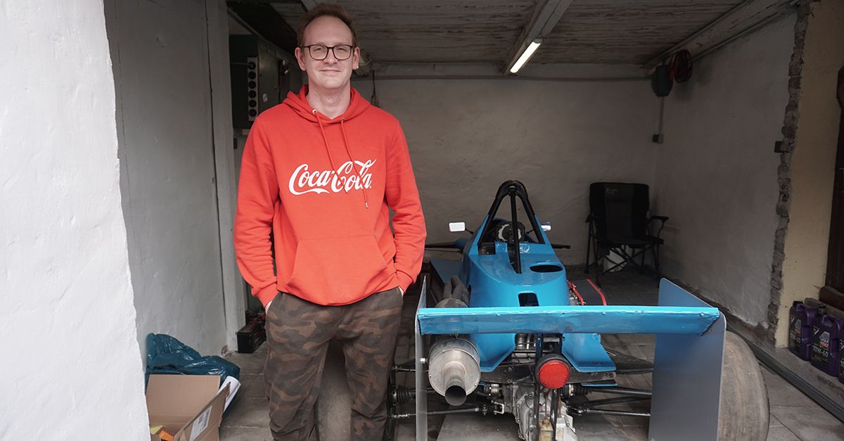 Interview: Calvin Storb erfüllt sich mit eigenem Formelauto einen Traum