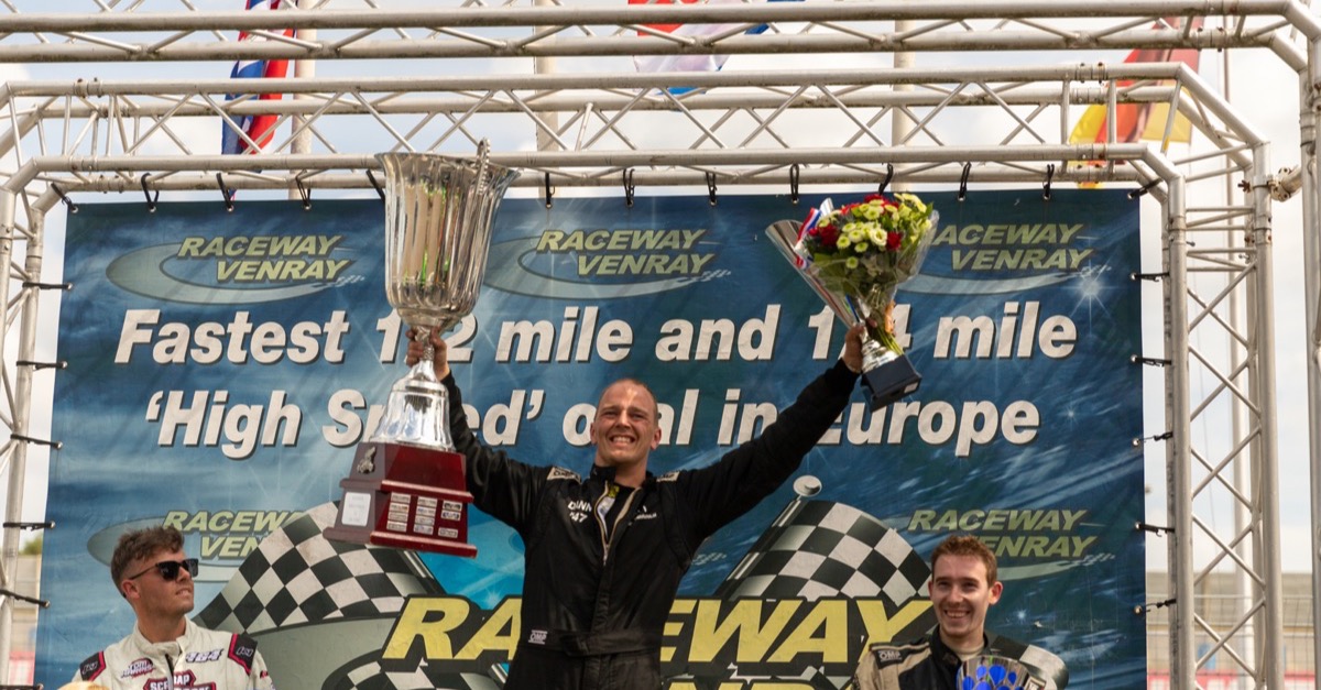 Danny van Wamelen holt den Worldcup der Stockcar F1 in die Niederlande