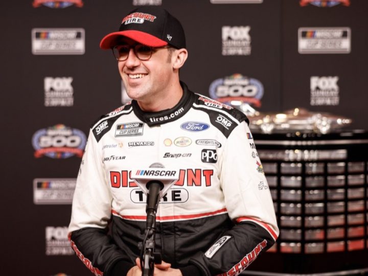 NASCAR-Boxenfunk 2026: Austin Cindric verlängert bei Penske