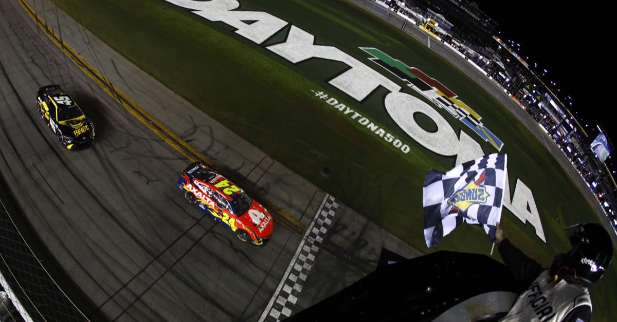 Achterbahnfahrt beim Daytona 500: Byron der 13. Fahrer mit mindestens zwei Siegen