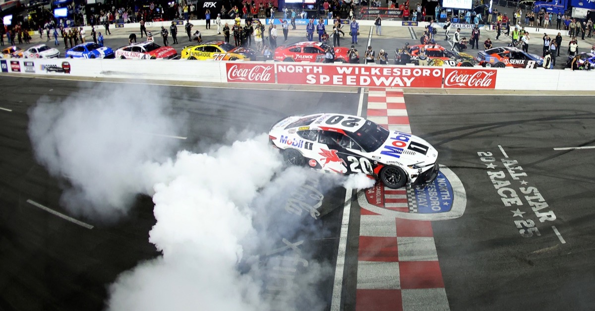 Eine Million Dollar reicher: Christopher Bell gewinnt All-Star-Rennen in North Wilkesboro