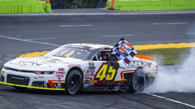 Rookie Larue feiert Premierensieg in der NASCAR Canada Series