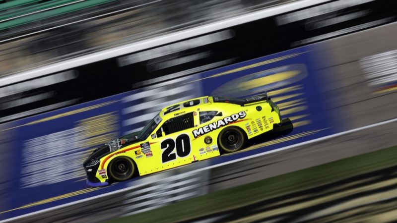 Jones und zwei weitere Fahrer weiter: Xfinity-Playoffs spitzen sich nach Kansas zu