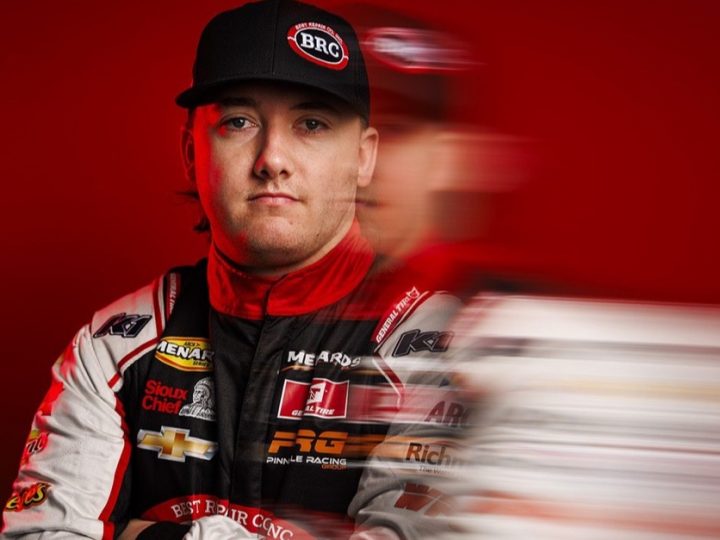 Brenden Queen ist ARCA-Champion 2025, Max Reaves siegt in dramatischem Finale