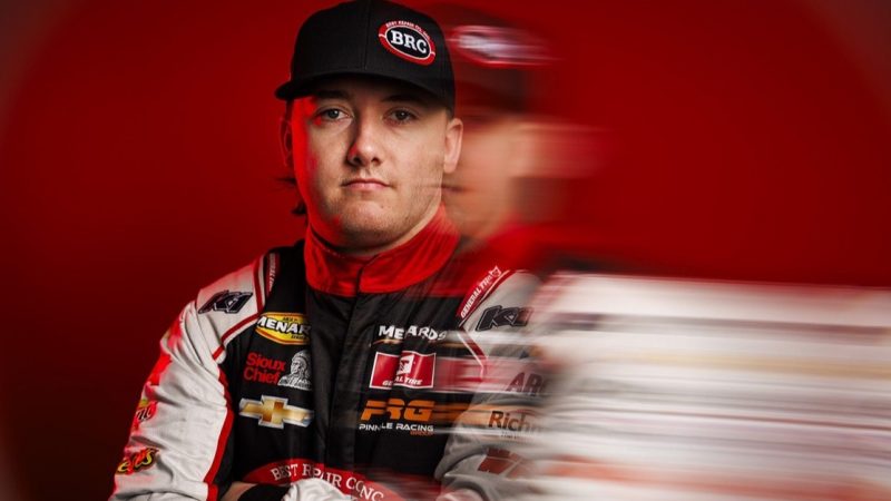 Brenden Queen ist ARCA-Champion 2025, Max Reaves siegt in dramatischem Finale