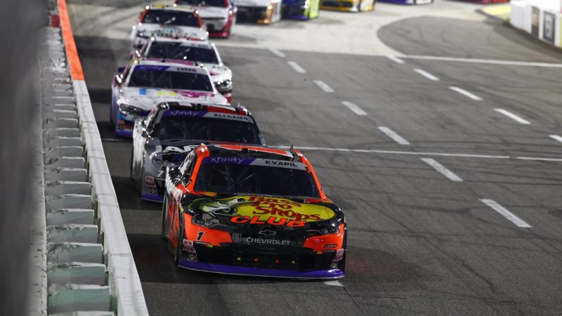 Martinsville-Drama: Kvapil zittert sich ins Finale, Smith und Jones scheitern auf der Ziellinie