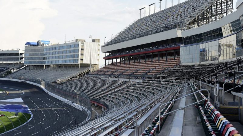 Langeweile in der Winterpause? Unser NASCAR-Guide für Filme, Dokus und Bücher