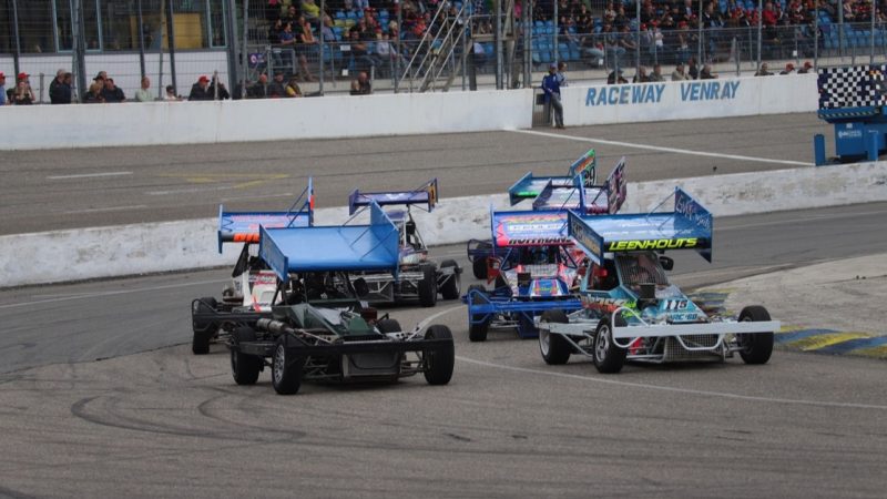 Ovalracing auf Asphalt 2026: Termine für Venray, Posterholt, Ter Apel und Lelystad