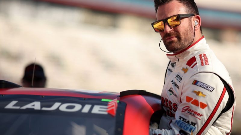 NASCAR-Boxenfunk 2026: Henderson verpflichtet LaJoie für Truck-Auftakt in Daytona