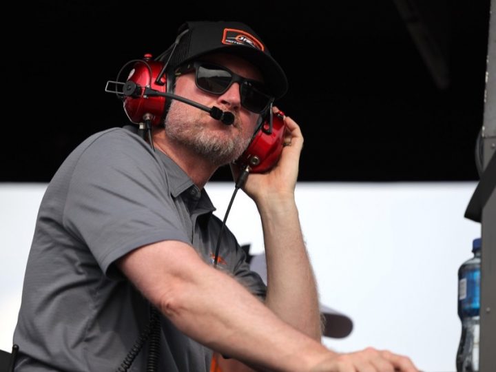 Earnhardt Jr. über Toyota-Dominanz: „23XI zahlt Joe Gibbs einen Haufen Geld“