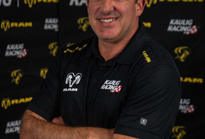 NASCAR-Boxenfunk 2026: Tony Stewart startet für Ram in Daytona