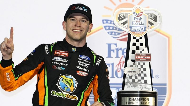 NASCAR-Boxenfunk 2026: Chandler Smith verstärkt Hettinger Racing in Phoenix und Las Vegas