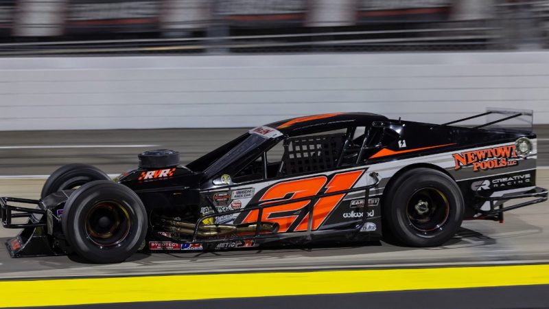 Stephen Kopcik bezwingt die „Paperclip“: Premierensieg in Martinsville