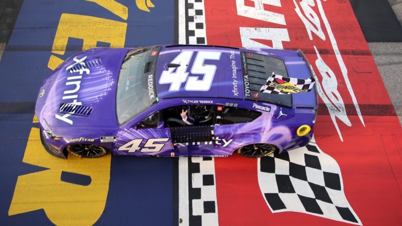 NASCAR in Darlington: Tyler Reddick bezwingt die „Lady in Black“ trotz Technik-Drama