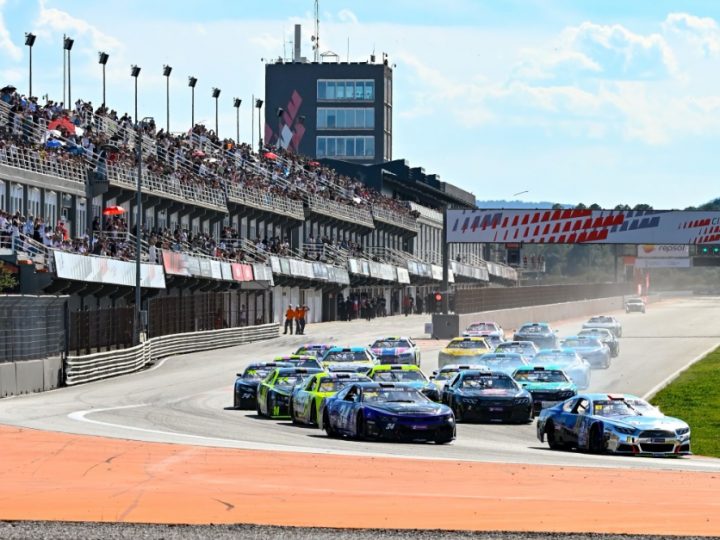 Italienische Flaggen in Spanien: Ercoli und Ghirelli gewinnen den V8GP-Auftakt der EuroNASCAR