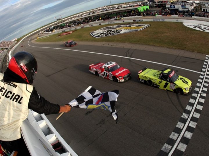 Eine Truck-Länge entscheidet: Corey Heim schlägt Kaden Honeycutt in Rockingham