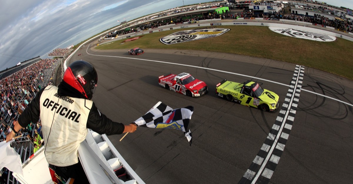 Eine Truck-Länge entscheidet: Corey Heim schlägt Kaden Honeycutt in Rockingham