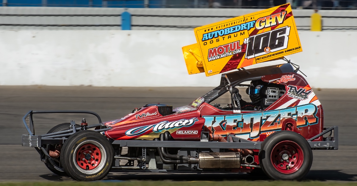 Baegen und Kleijsen dominieren den Stockcar-F1-Auftakt auf dem Raceway Venray