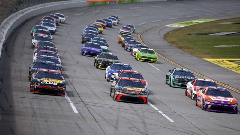 NASCAR bläst zum Angriff auf das Spritsparen: Kahlschlag am Heck?