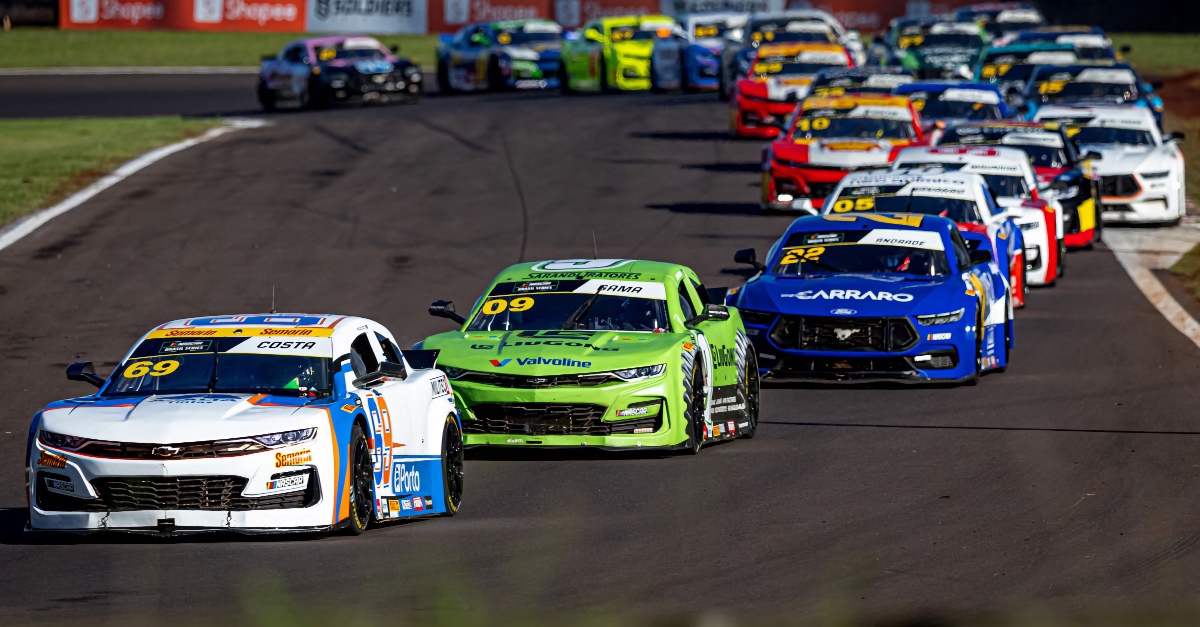 Casagrande und Costa triumphieren im NASCAR-Brasilien-Rennen von Cascavel