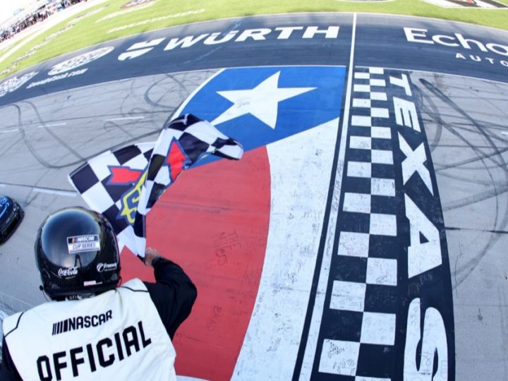 Favoritensterben im Cup: Elliott bezwingt seinen Angstgegner Texas