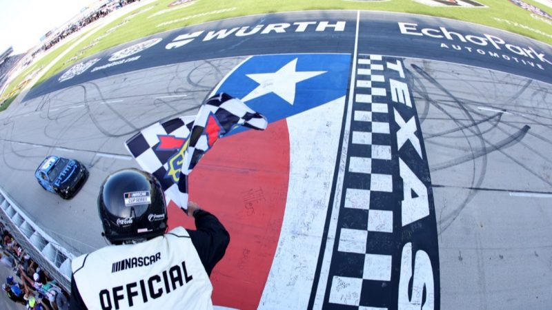 Favoritensterben im Cup: Elliott bezwingt seinen Angstgegner Texas