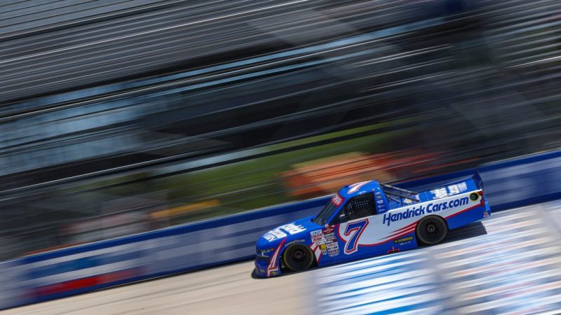 Kyle Busch dominiert NASCAR-Truck-Series-Comeback in Dover