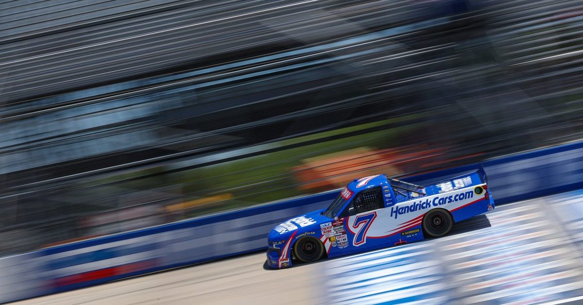 Kyle Busch dominiert NASCAR-Truck-Series-Comeback in Dover