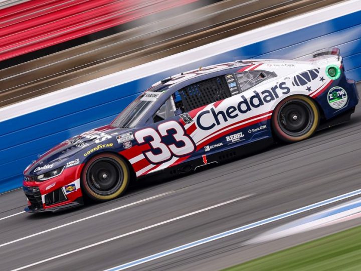 NASCAR-Boxenfunk 2026: Austin Hill übernimmt Kyle Buschs Auto auch in Nashville