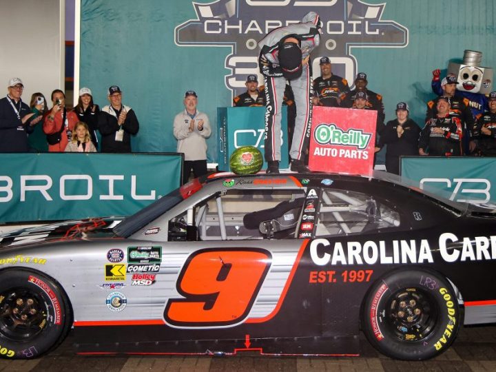 Ross Chastain ehrt Kyle Busch nach Abbruch-Sieg in der O’Reilly Series