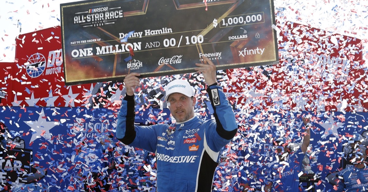Denny Hamlin räumt eine Million US-Dollar im All-Star-Rennen von Dover ab