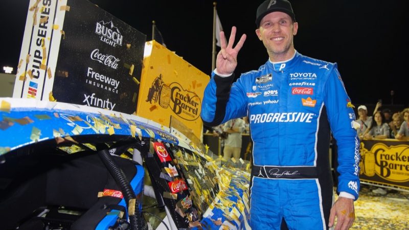 Nach Strafe zum Sieg: Hamlin bezwingt den Nashville Superspeedway