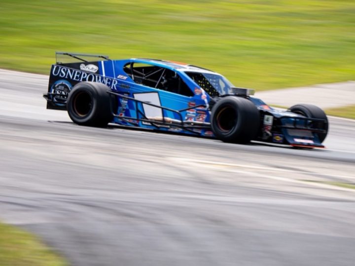 Titel-Favorit unaufhaltsam: Patrick Emerling holt wichtigen Modified-Sieg