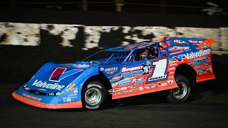 Ein historischer Abend in Fairbury: Sheppard triumphiert beim 100-Runden-Klassiker