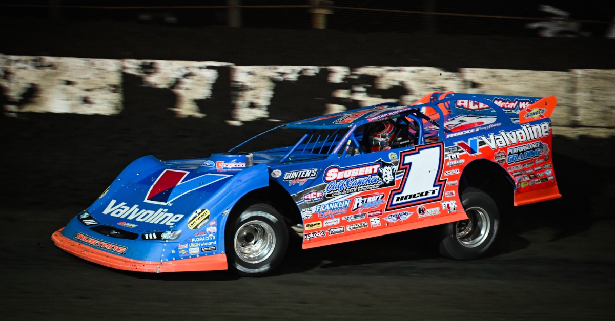 Ein historischer Abend in Fairbury: Sheppard triumphiert beim 100-Runden-Klassiker