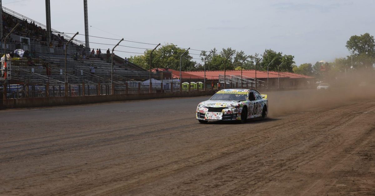 Dominanz mit Dirty-Finale: Max Reaves gewinnt ARCA-Rennen in Springfield