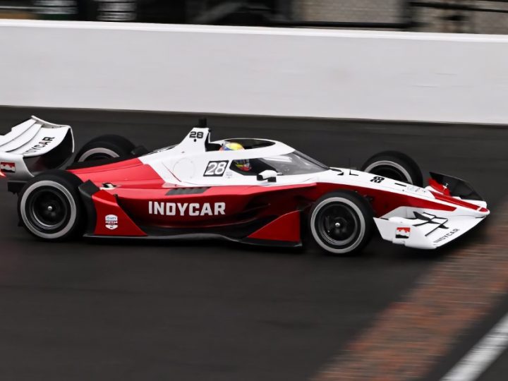 „Wie am Weihnachtsmorgen“: Neuer Dallara IR28 der IndyCar glänzt bei ersten Testfahrten
