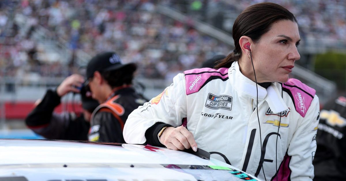 Kein Platz für schwache Nerven: Wie Legge Hass in der NASCAR als Ansporn nutzt