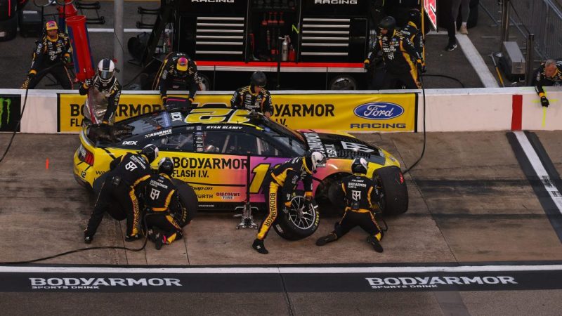 NASCAR-Boxenfunk 2026: Penske tauscht Boxencrews von Blaney und Cindric vor Chase-Start