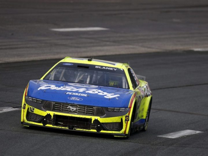 NASCAR-Boxenfunk 2026: Neuer Ford in Charlotte getestet