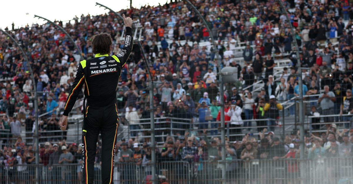 Durchwachsenes NASCAR-Rennen in Loudon: Ryan Blaney triumphiert nach Regen