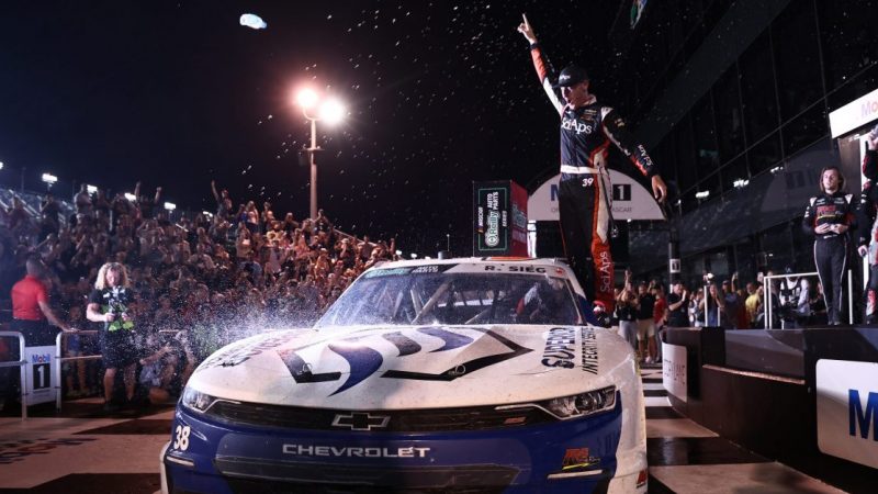 Erlösung nach 424 Anläufen: Ryan Sieg triumphiert bei der O’Reilly Series in Daytona