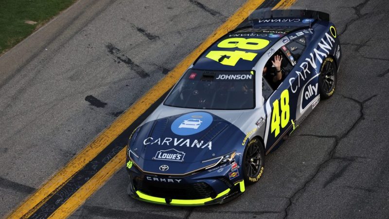 NASCAR-Boxenfunk 2026: Johnson enthüllt Design für sein letztes Daytona 500