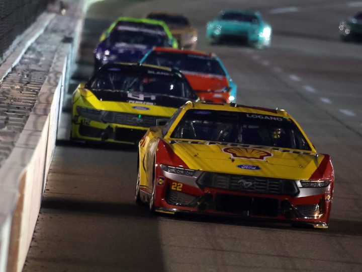 NASCAR in Richmond: Joey Logano zündet den Titel-Turbo und fängt Briscoe ab