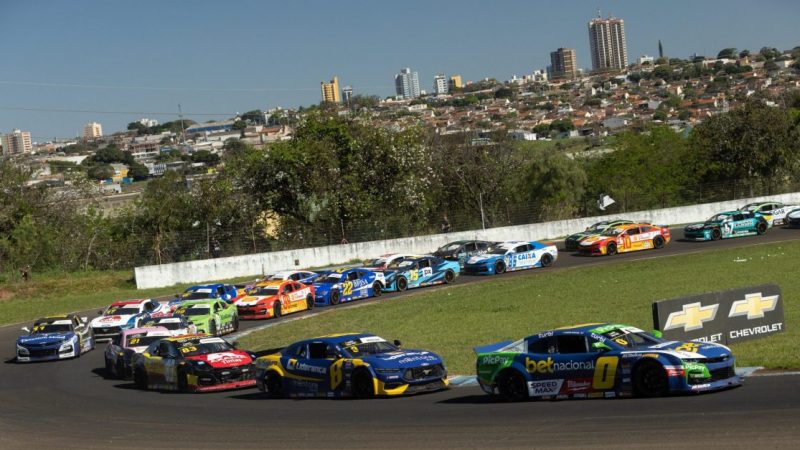 NASCAR Brasil Series in Londrina: Boost-Einsatz entscheidet Wochenende