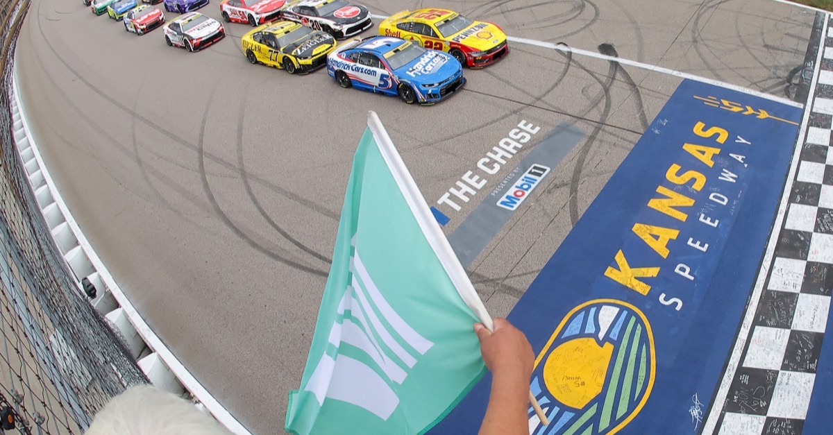 Später Konter gegen Briscoe: Kyle Larson dominiert und triumphiert in Kansas