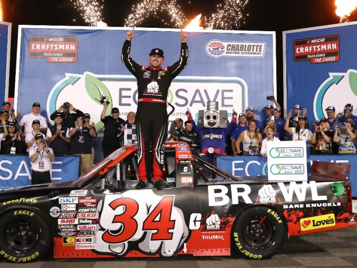 NASCAR Trucks in Charlotte: Riggs zwingt Tabellenführer Honeycutt in die Knie