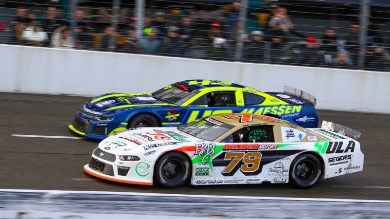 Packendes Saisonfinale in Venray: Stegmeijer und Hammink sind die neuen V8-Champions