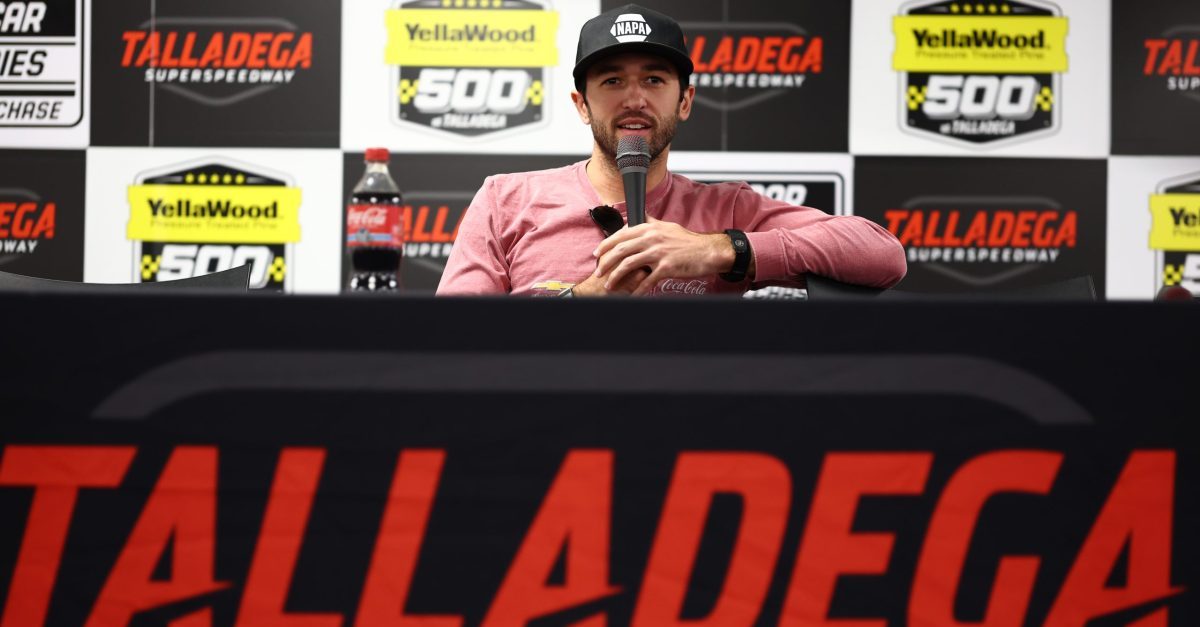 Chase Elliott verzichtet auf Most-Popular-Driver-Wahl zu Ehren von Kyle Busch