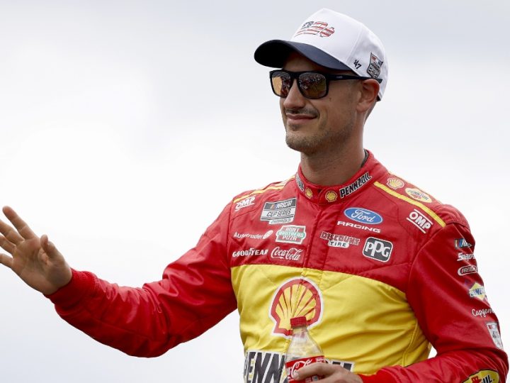 Reifenschaden bremst Aufholjagd: Joey Logano setzt im Titelkampf auf das richtige Timing
